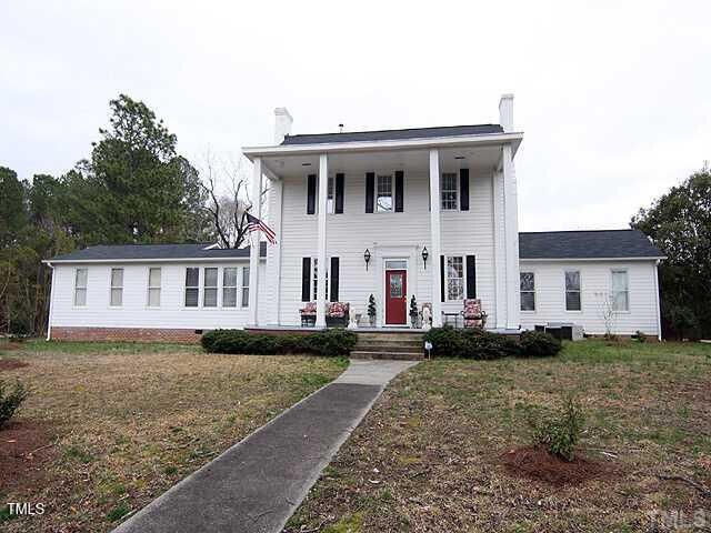 100 Lager Ln, Garner, NC 27529