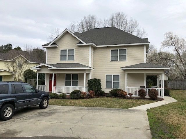 100 Laura Ln #A & B, Lillington, NC 27546