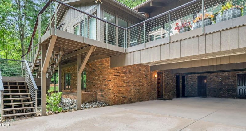 100 Laurel Hill Cir #B, Chapel Hill, NC 27514