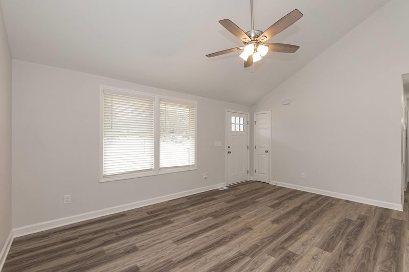 100 Lee St, Franklinton, NC 27525