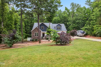 100 Lexington Ave, Zebulon, NC 27597