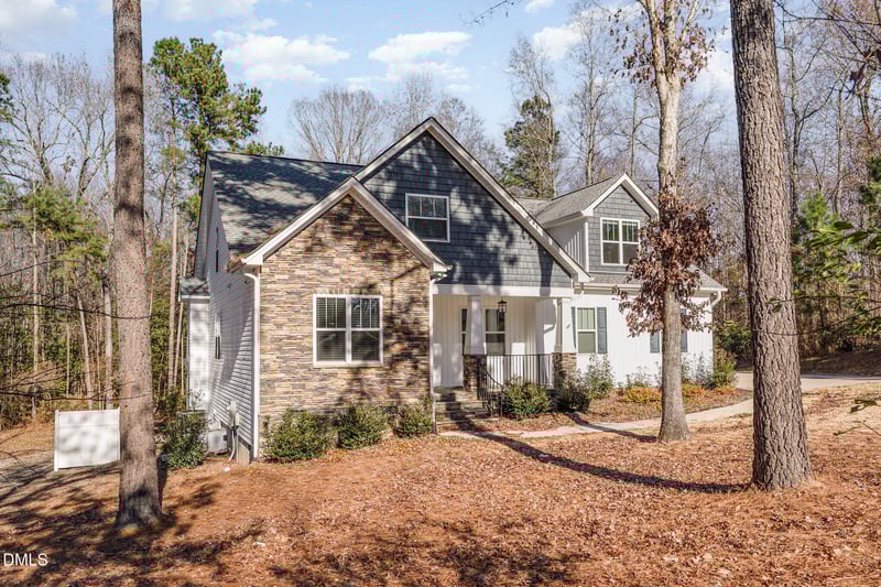 100 Lexington Ave, Zebulon, NC 27597