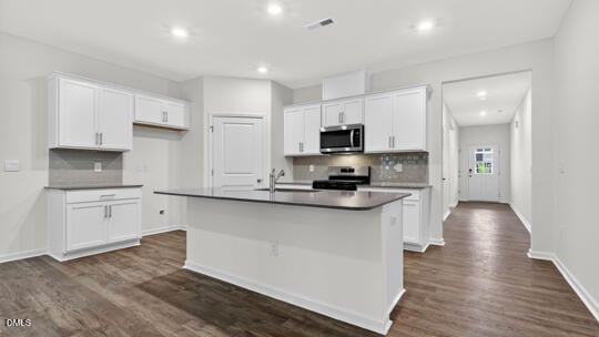 100 Lightfoot Ln, Hillsborough, NC 27278
