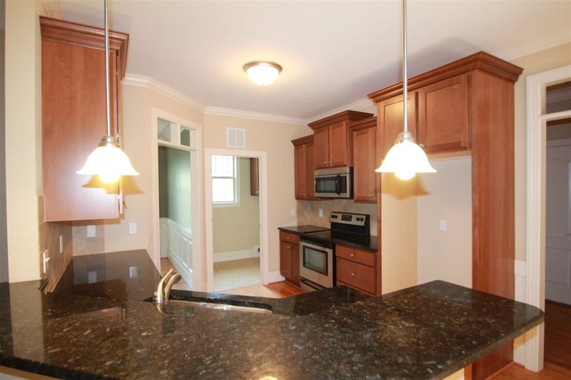 100 Linden Ct, Garner, NC 27529