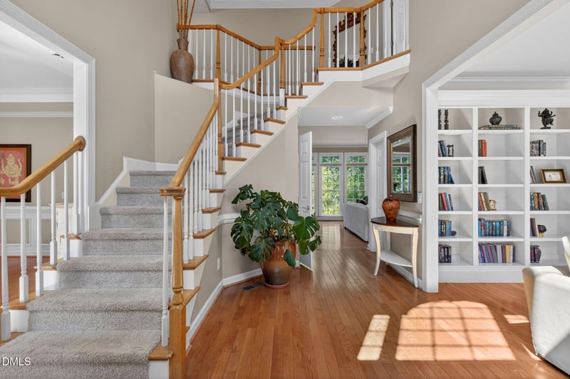 100 Listokin Ct, Cary, NC 27519