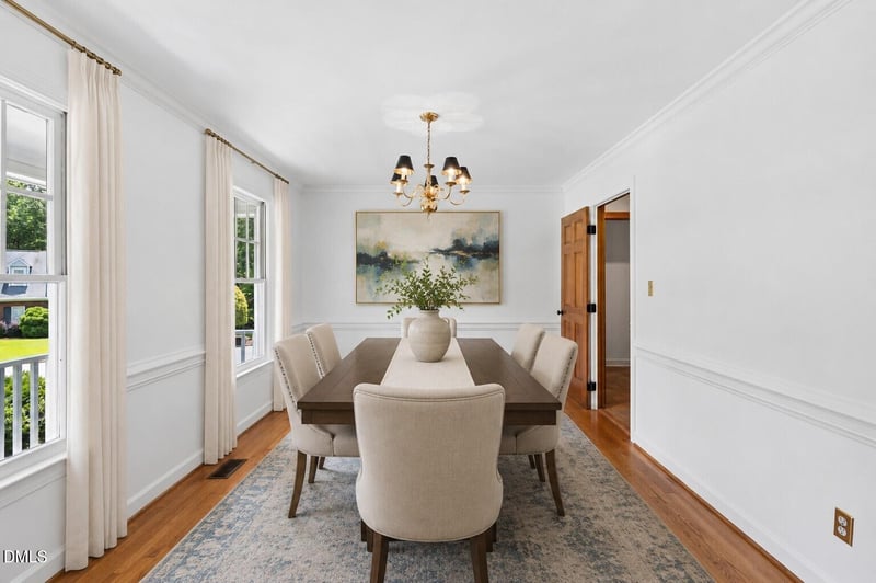 100 Lively Ct W, Cary, NC 27511