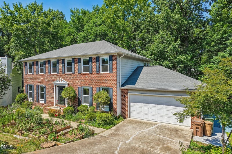 100 Lost Tree Ln, Cary, NC 27513