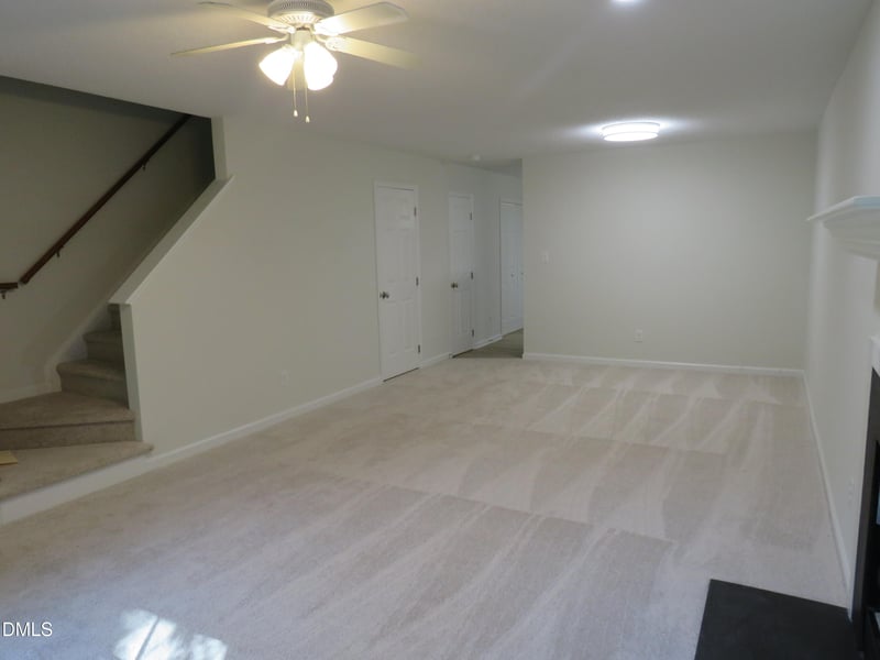 100 Luxon Pl, Cary, NC 27513