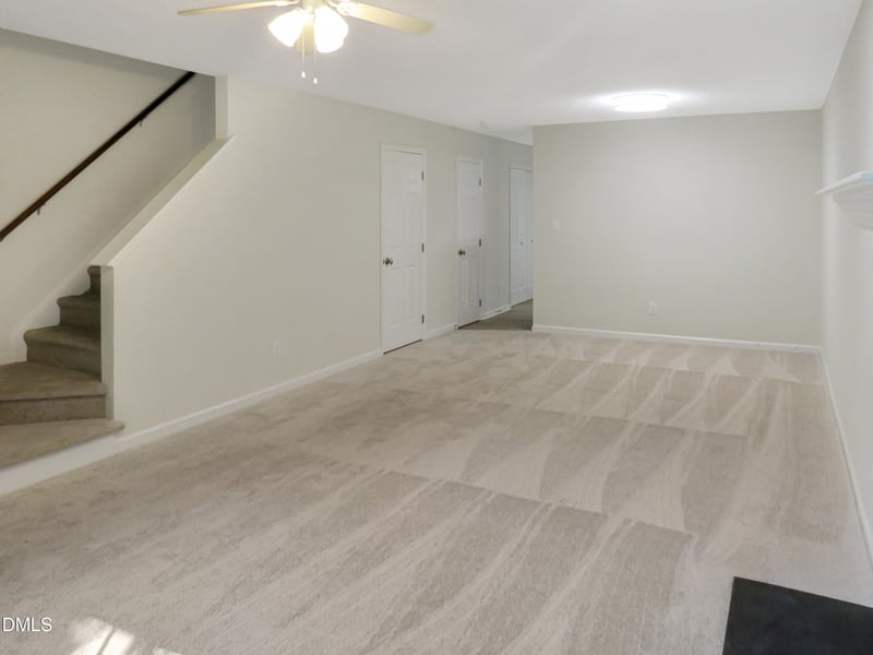 100 Luxon Pl, Cary, NC 27513