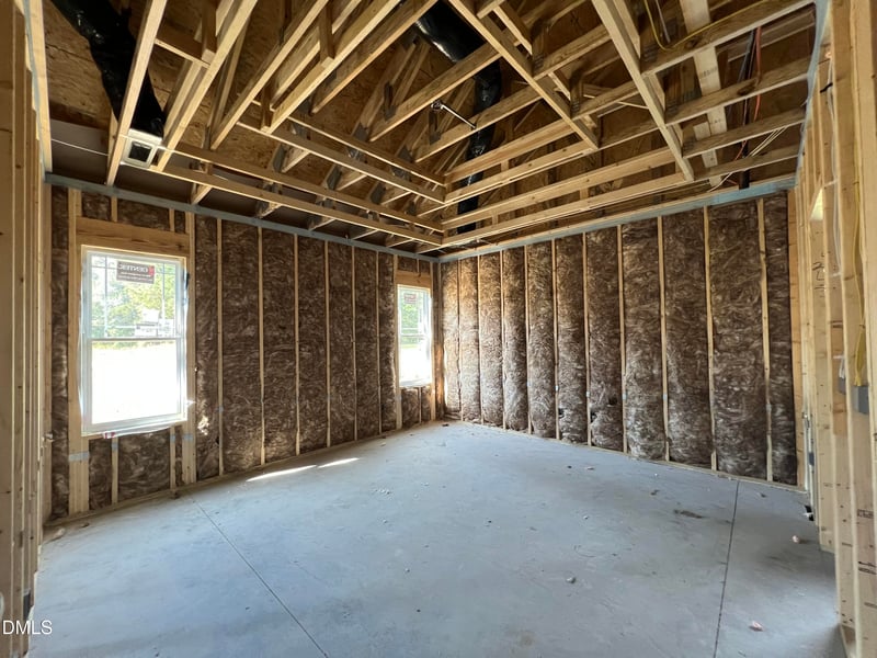 100 Lynn Ln, Selma, NC 27576