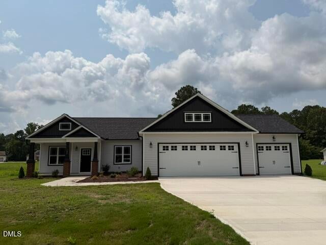 100 Lynn Ln, Selma, NC 27576