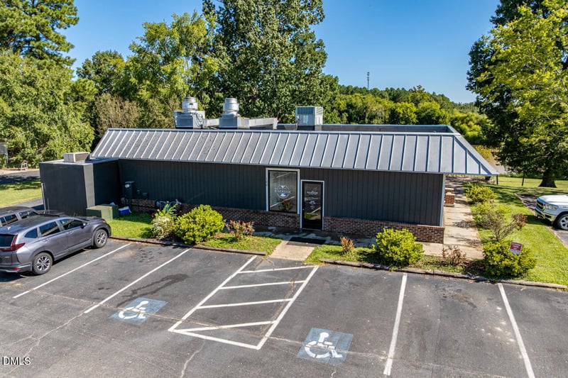 100 Main St, Lillington, NC 27546