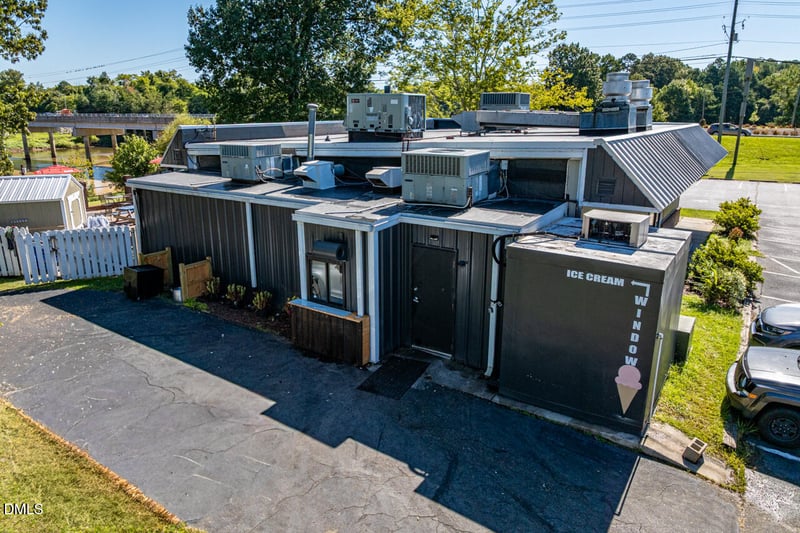 100 Main St, Lillington, NC 27546