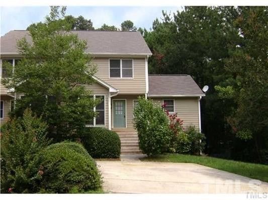 100 Mallard Ct, Chapel Hill, NC 27517