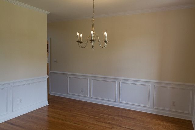 100 Manora Ln, Chapel Hill, NC 27516