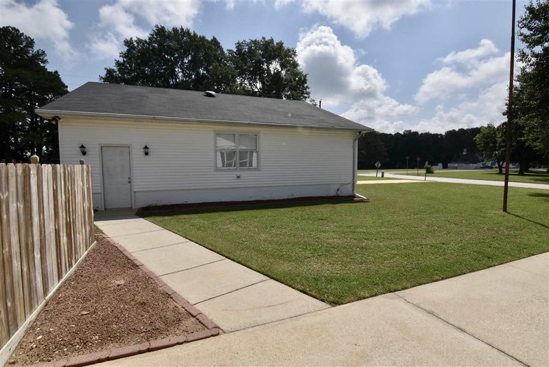 100 Marion Dr, Erwin, NC 28339