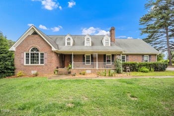 100 Martindale Dr, Youngsville, NC 27596