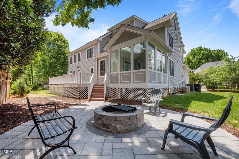 100 Maywood Way, Chapel Hill, NC 27516