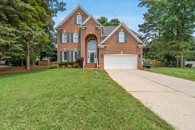 100 Mcnaughton Ct, Garner, NC 27529