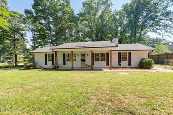 100 E Merlin Dr, Knightdale, NC 27545