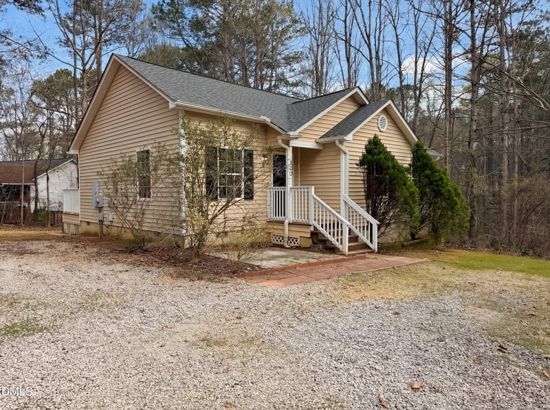 100 Mesa Cv, Louisburg, NC 27549