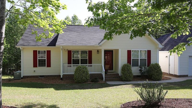 100 Millridge Dr, Franklinton, NC 27525