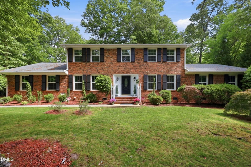 100 Moray Ct, Cary, NC 27511