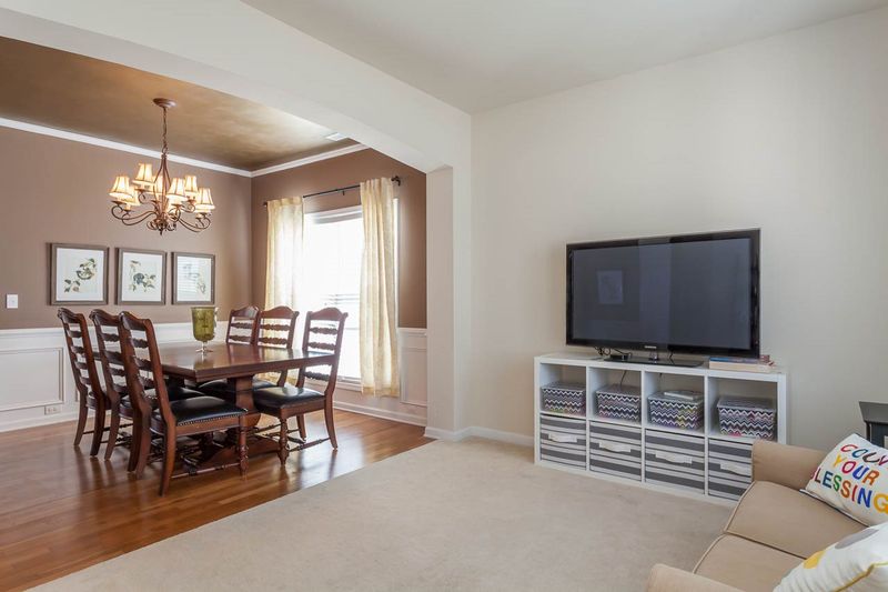100 Moss Mountain Ln, Apex, NC 27539