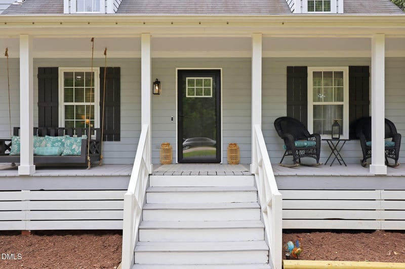 100 New Castle Ct, Youngsville, NC 27596