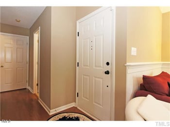 100 New Holland Pl, Cary, NC 27519