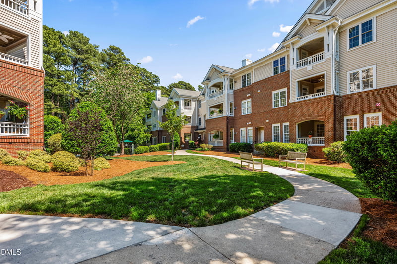 100 Northbrook Dr #108, Raleigh, NC 27609