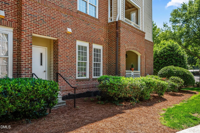 100 Northbrook Dr #108, Raleigh, NC 27609