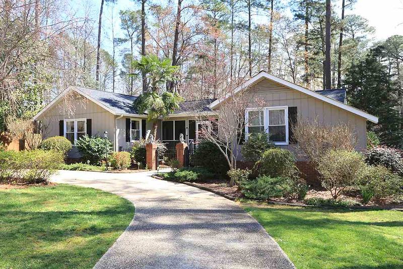 100 Oakwood Dr, Wake Forest, NC 27587