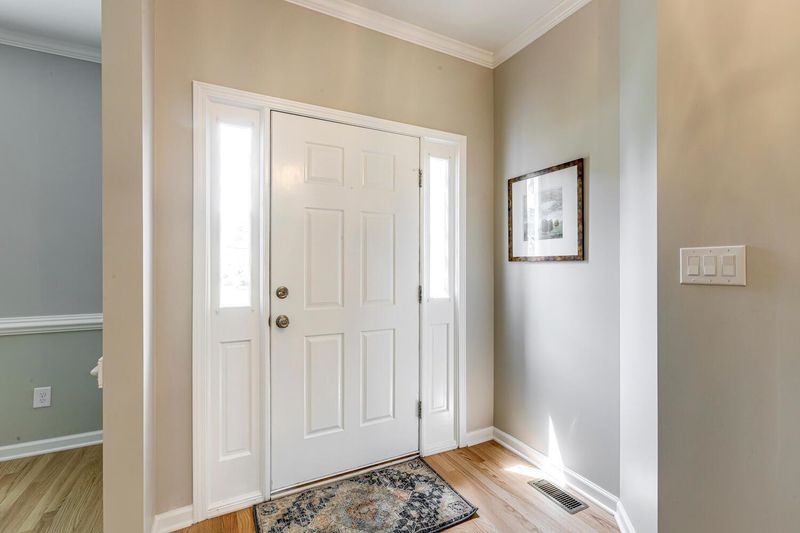 100 Old Bridge Ln, Cary, NC 27518
