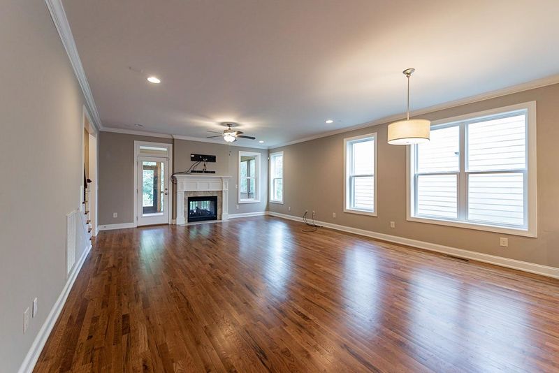 100 Old Piedmont Cir, Chapel Hill, NC 27516