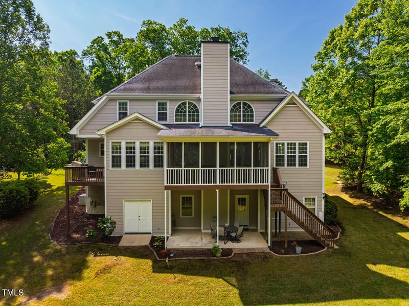 100 Panoramic Ct, Cary, NC 27519