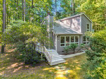 100 Pebble Ct, Chapel Hill, NC 27516