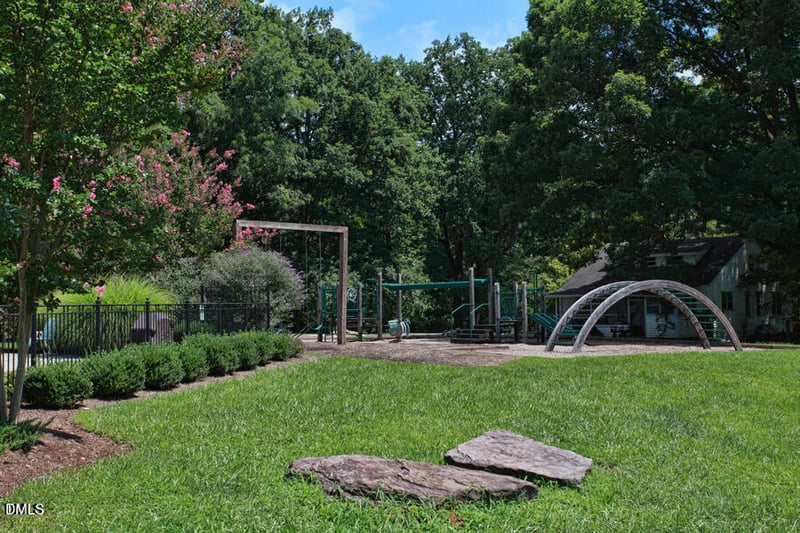 100 Piano St, Chapel Hill, NC 27516