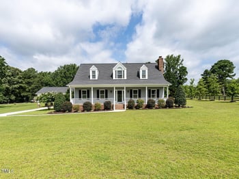 100 Pine Needle Dr, Angier, NC 27501