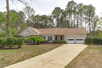 100 Planters Wood Ln, Cary, NC 27518