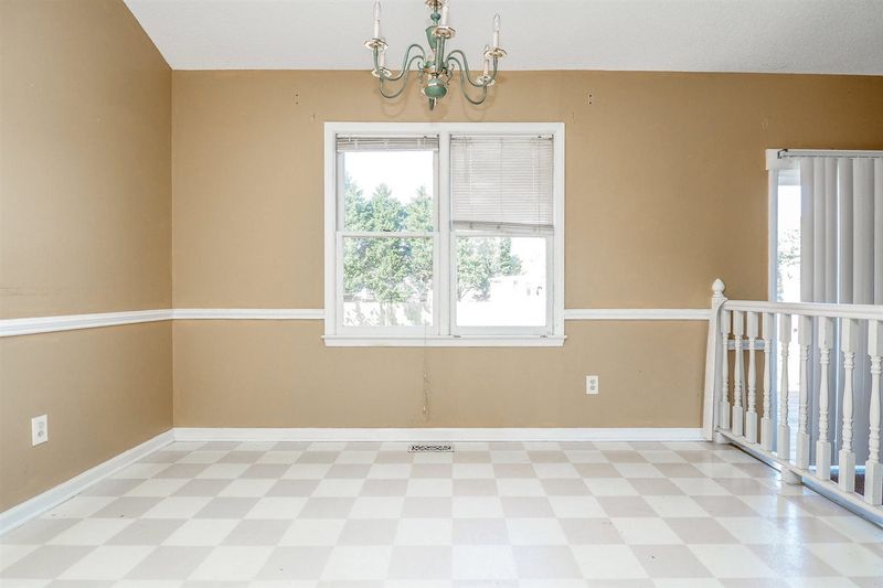 100 Polly Pl, Clayton, NC 27520