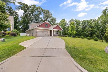 100 Pronghorn Deer Ct, Garner, NC 27529