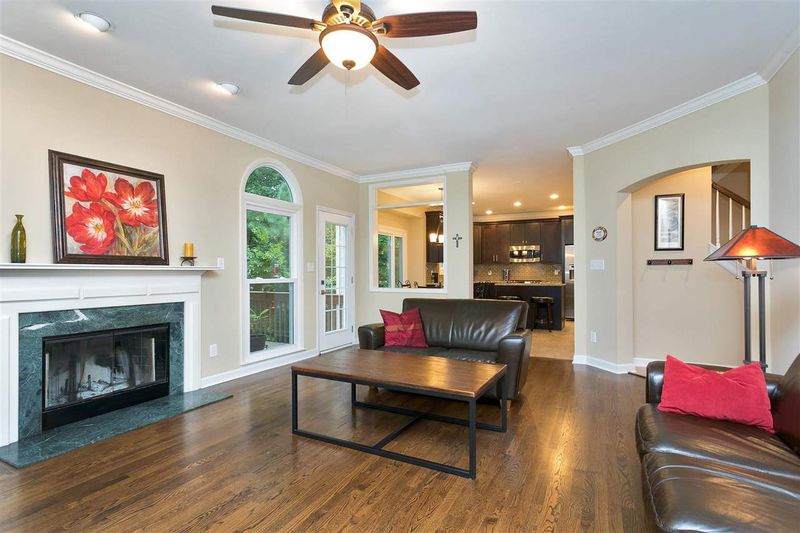 100 Red Field St, Cary, NC 27513
