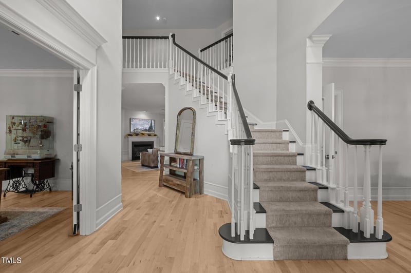 100 Redfoot Run Rd, Chapel Hill, NC 27516
