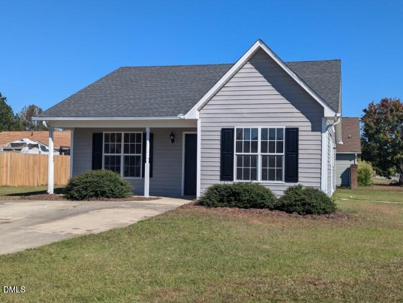 100 Reebe Cir, Selma, NC 27576