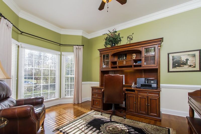 100 Reeve Hall Dr, Cary, NC 27519