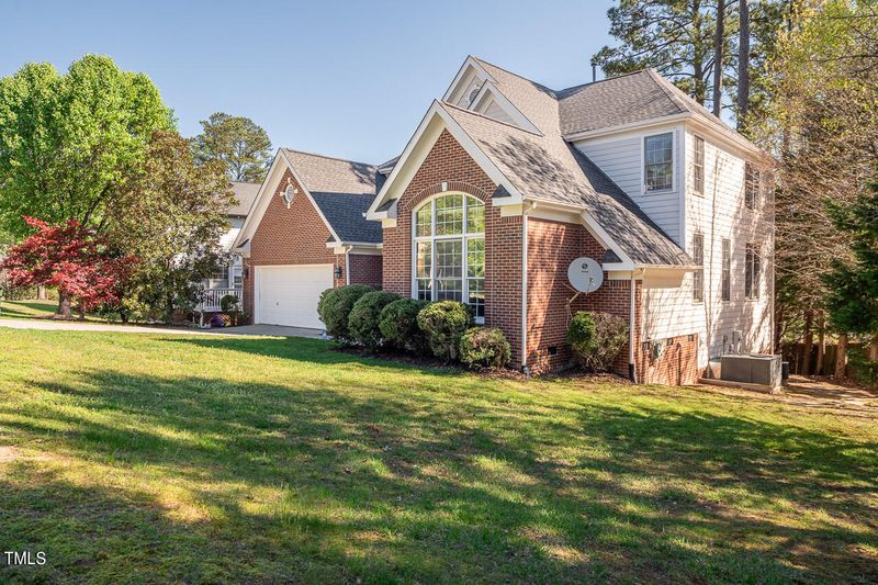 100 River Birch Ln, Chapel Hill, NC 27514