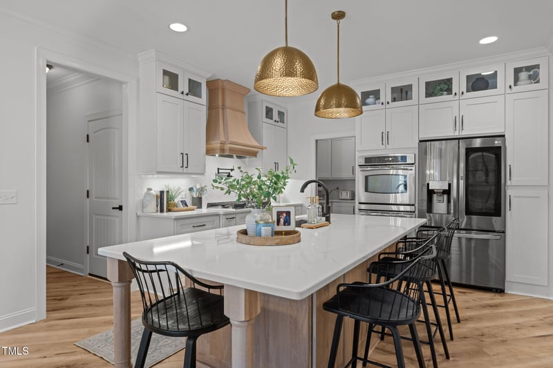 100 Rivers Edge Dr, Youngsville, NC 27596