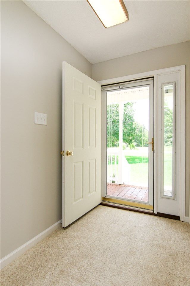 100 Rope Swing Cir, Benson, NC 27504