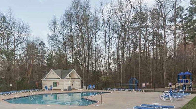 100 Rosewall Ln, Cary, NC 27511